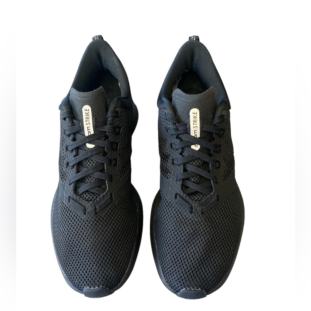 Nike Zoom Strike Women size 6 black EUC